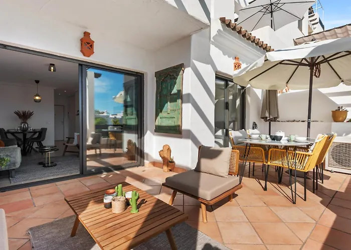 Sunset Golf Apartment Estepona